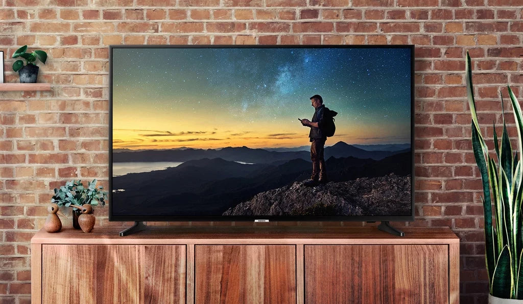SAMSUNG 43" Class 4K UHD 2160p LED Smart TV with HDR UN43NU6900