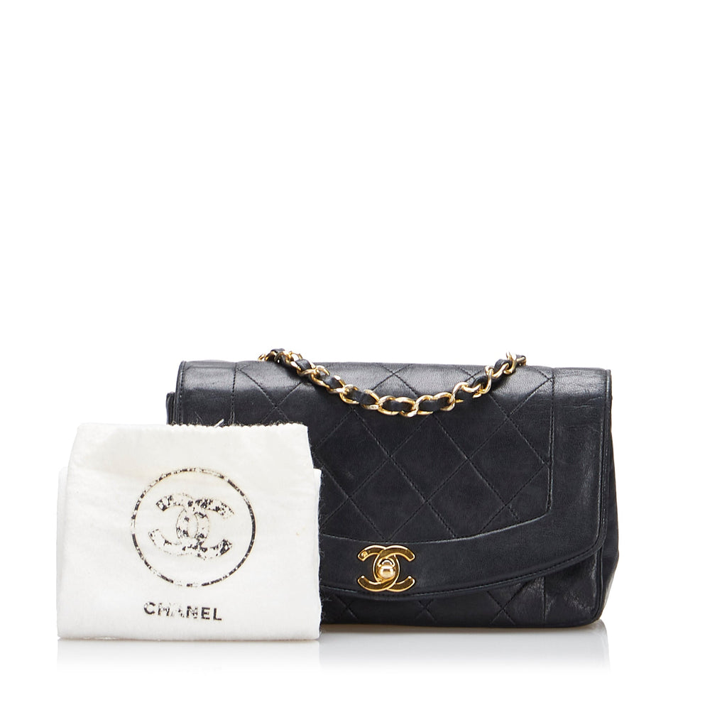 Pre-Owned Authenticated Chanel Small Lambskin Diana Flap Leather Black Crossbody Bag Unisex (Good)