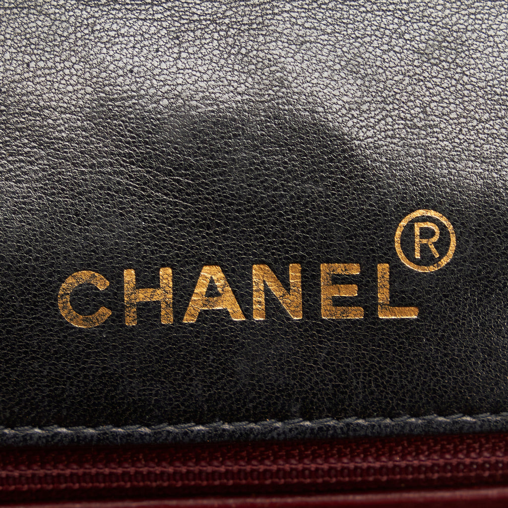 Pre-Owned Authenticated Chanel Small Lambskin Diana Flap Leather Black Crossbody Bag Unisex (Good)