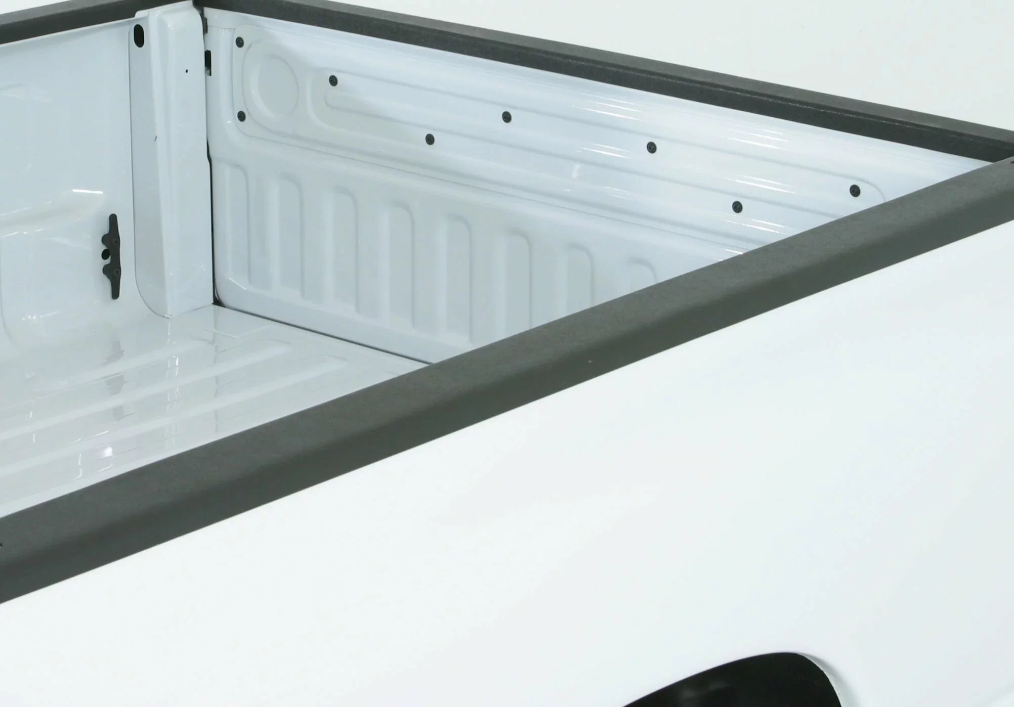 Wade 72 40621 Truck Bed Rail Caps Black Smooth Finish Without Stake Holes For Fits select: 1999-2001,2003-2004 FORD RANGER