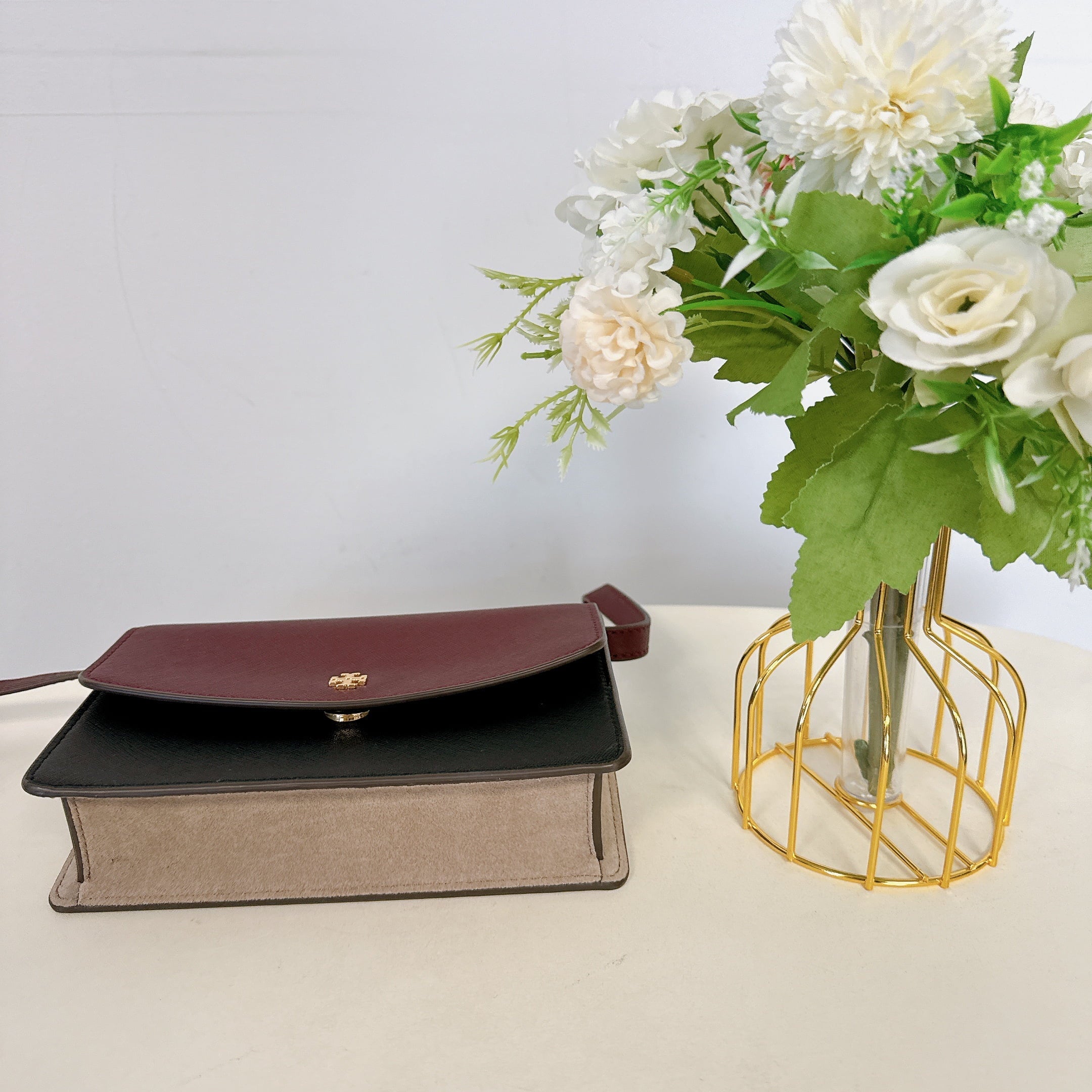 Tory Burch 84744 0821 Emerson Mini Shoulder Bag In Claret Black