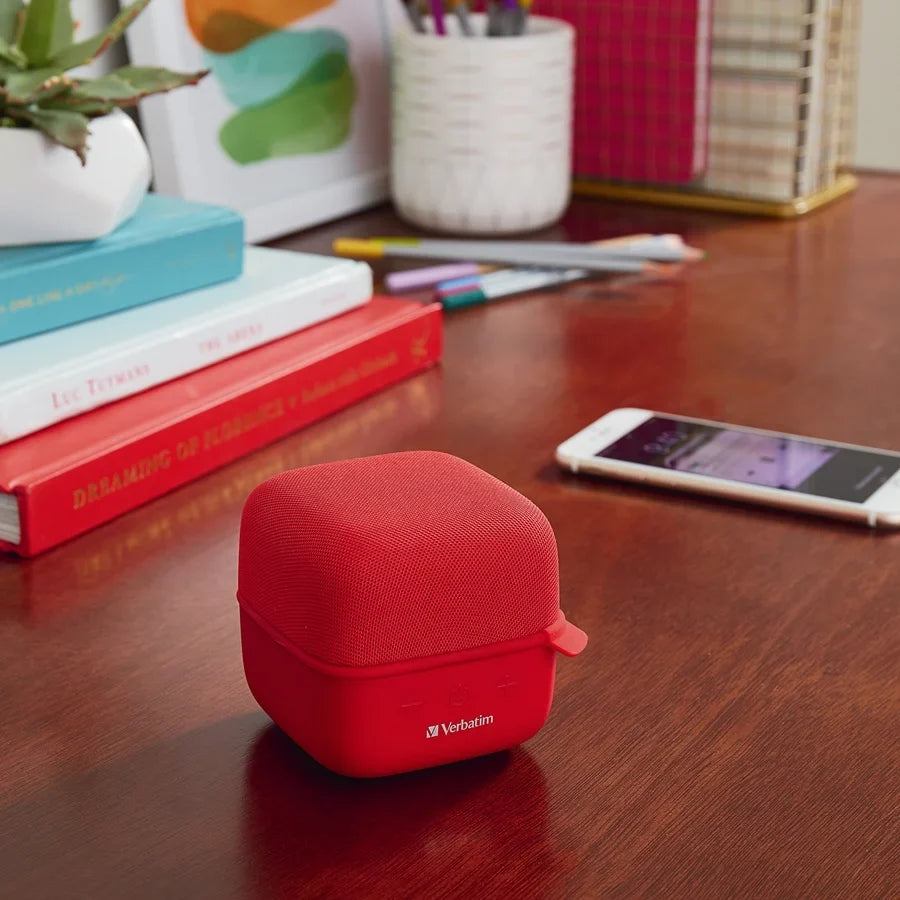 Verbatim 70225 Wireless Bluetooth Speaker System - Red
