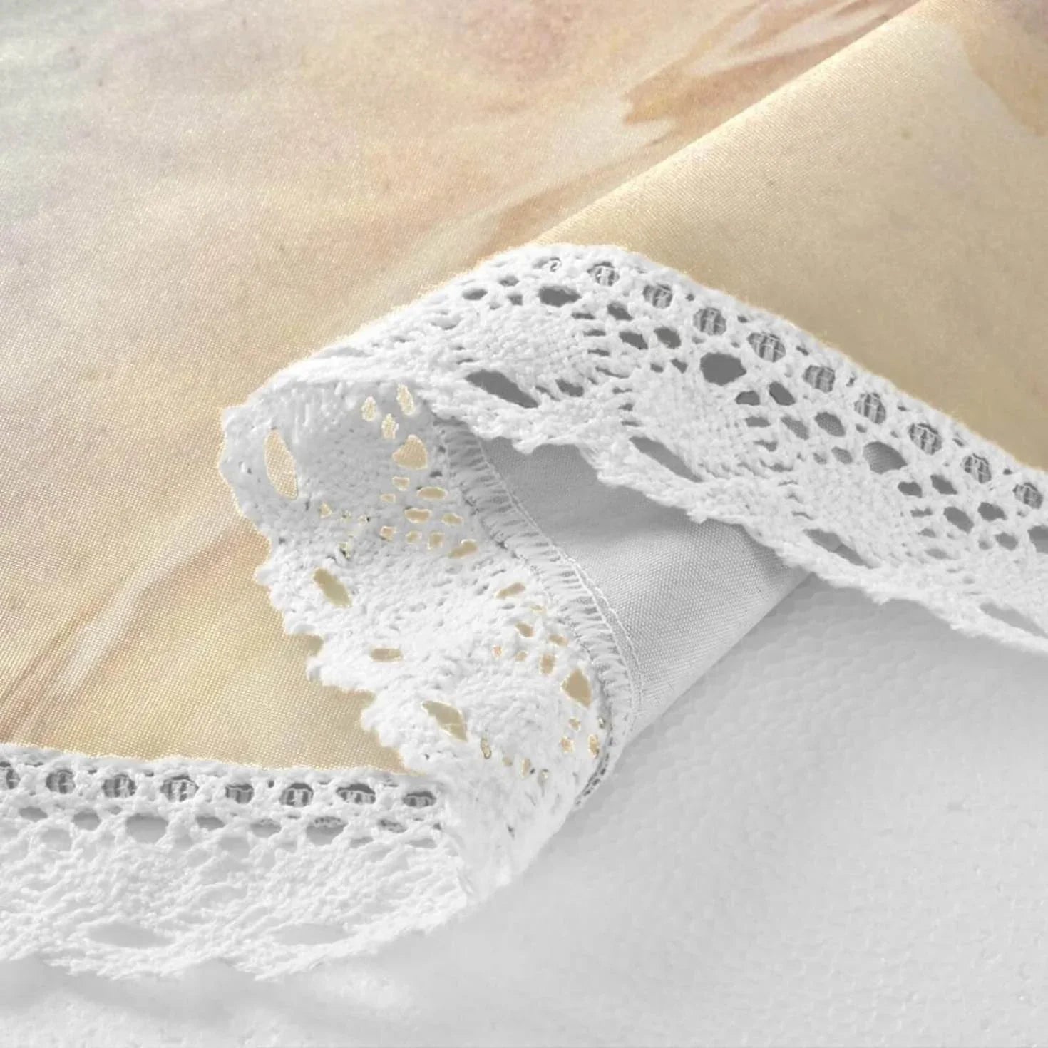 SKYSONIC Starfish Summer Beach Round Tablecloth 60inch Indoor Wrinkle Free, Sea Wave Conch Circular Lace Table Coating Washable for Kitchen Party BBQ Dining Decor