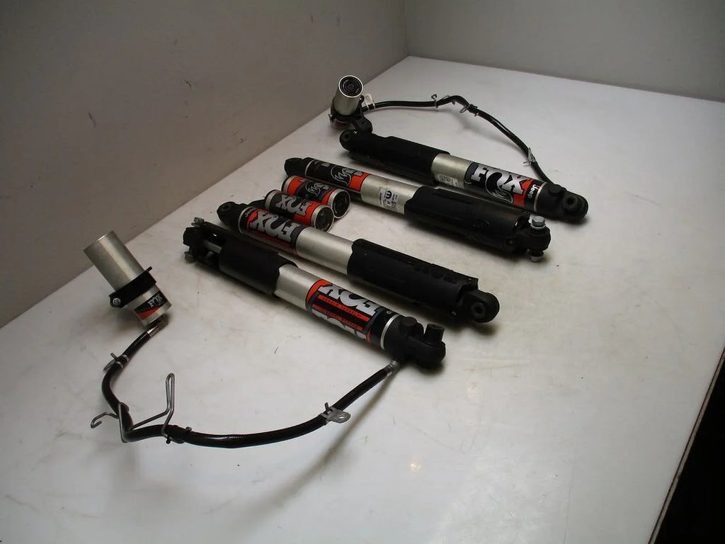 Pre-Owned 2022 Jeep Gladiator LH RH Front Rear Fox Shock Absorbers OEM (Good)
