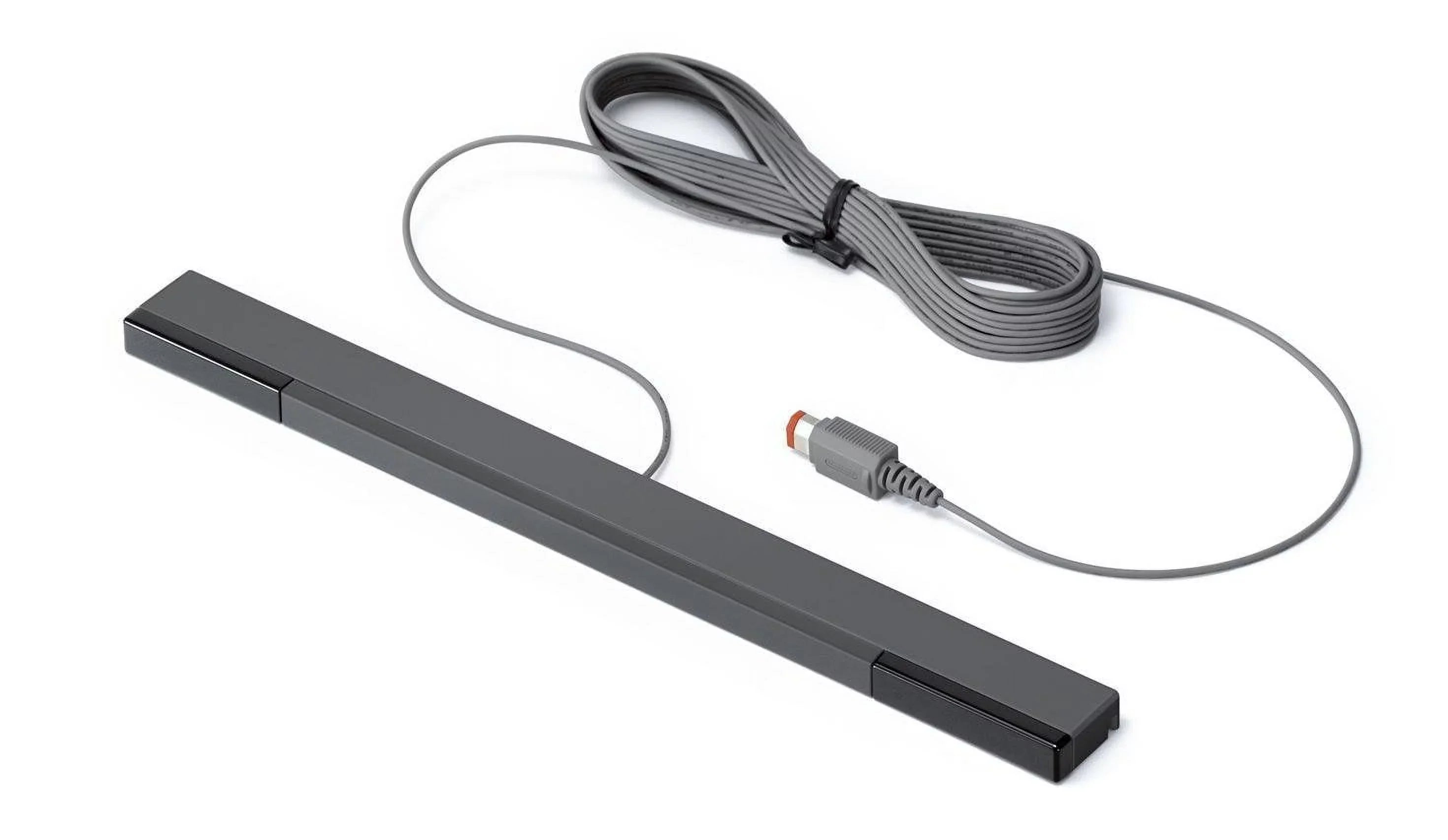 Nintendo Wii & Wii U Bundle Remote Plus with Jacket, Nunchuk and Sensor Bar - Black