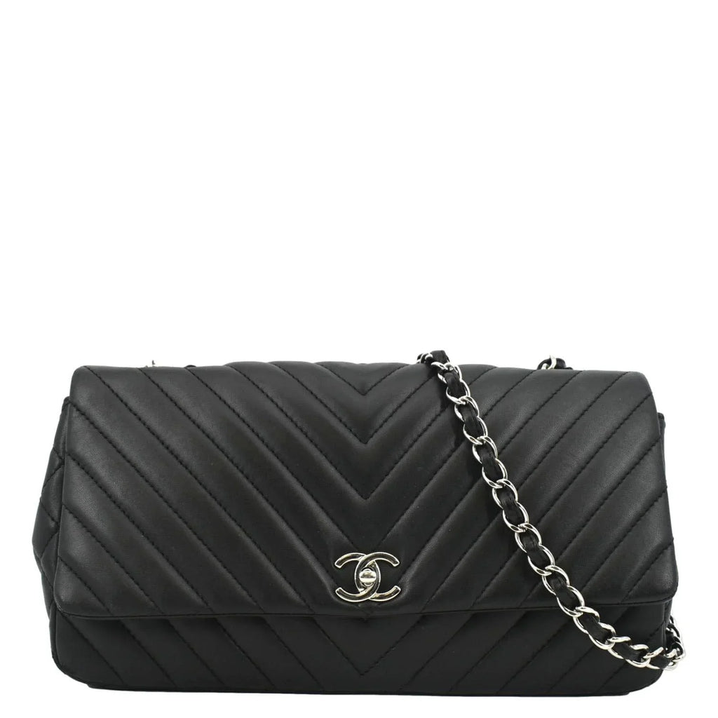 Pre-Owned CHANEL Surpique Chevron Medium Lambskin Leather Flap Crossbody Bag Black