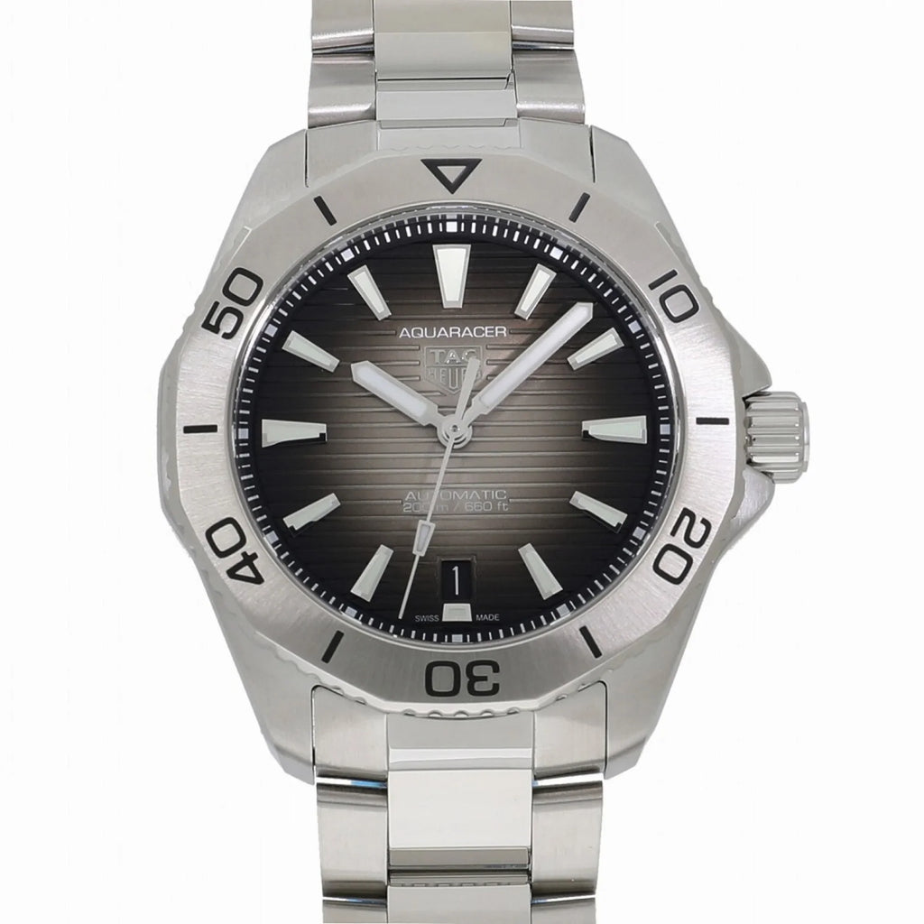 Pre-Owned Tag Heuer Aquaracer Professional 200 Caliber 5 Black WBP2110.BA0627 Men's Watch (New)